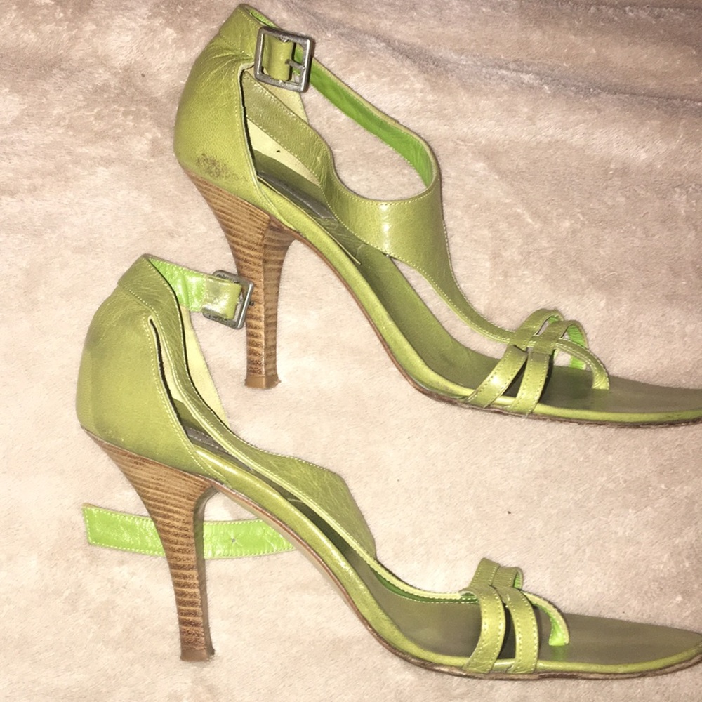 Theory Woman’s Green Daniela Heel - Picture 1 of 7